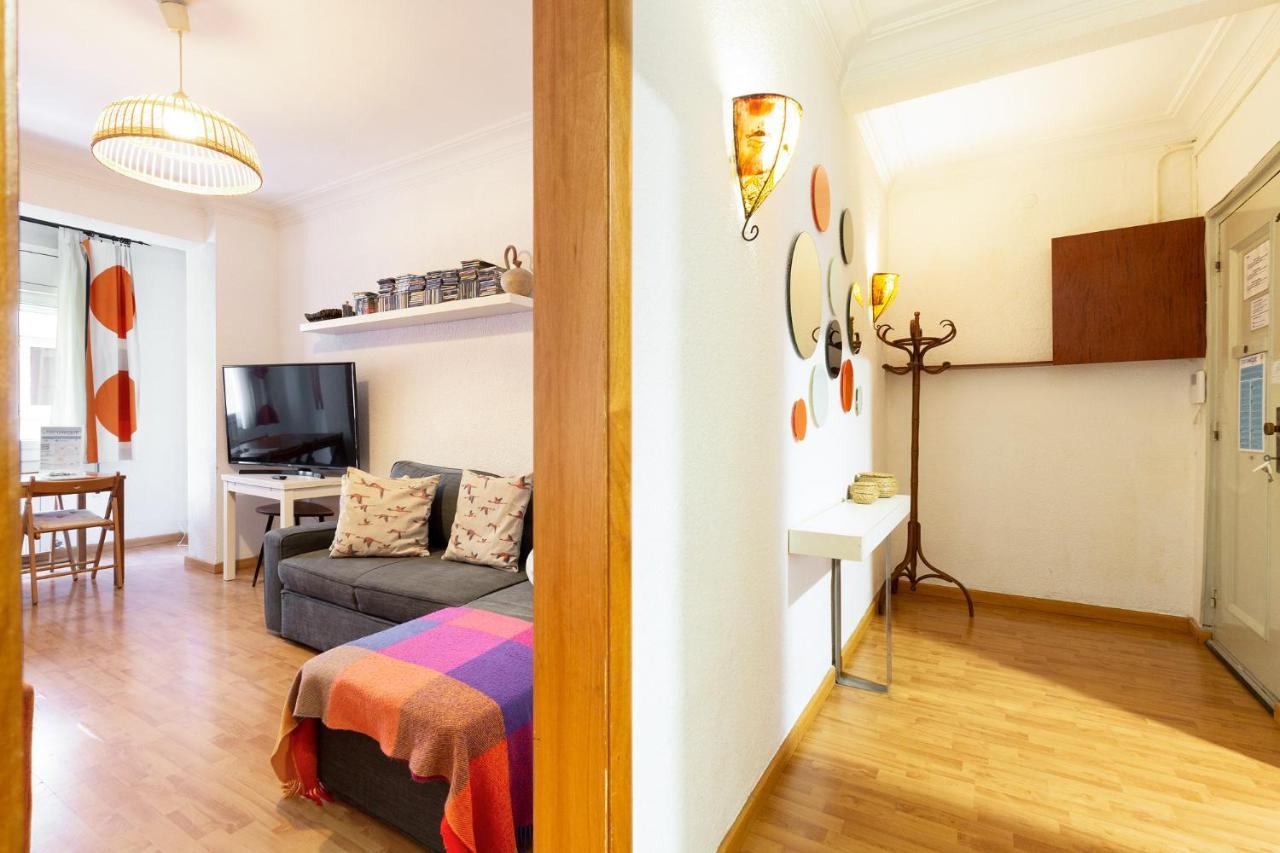 Stay U-Nique Apartments Salva II Barcelona Bagian luar foto